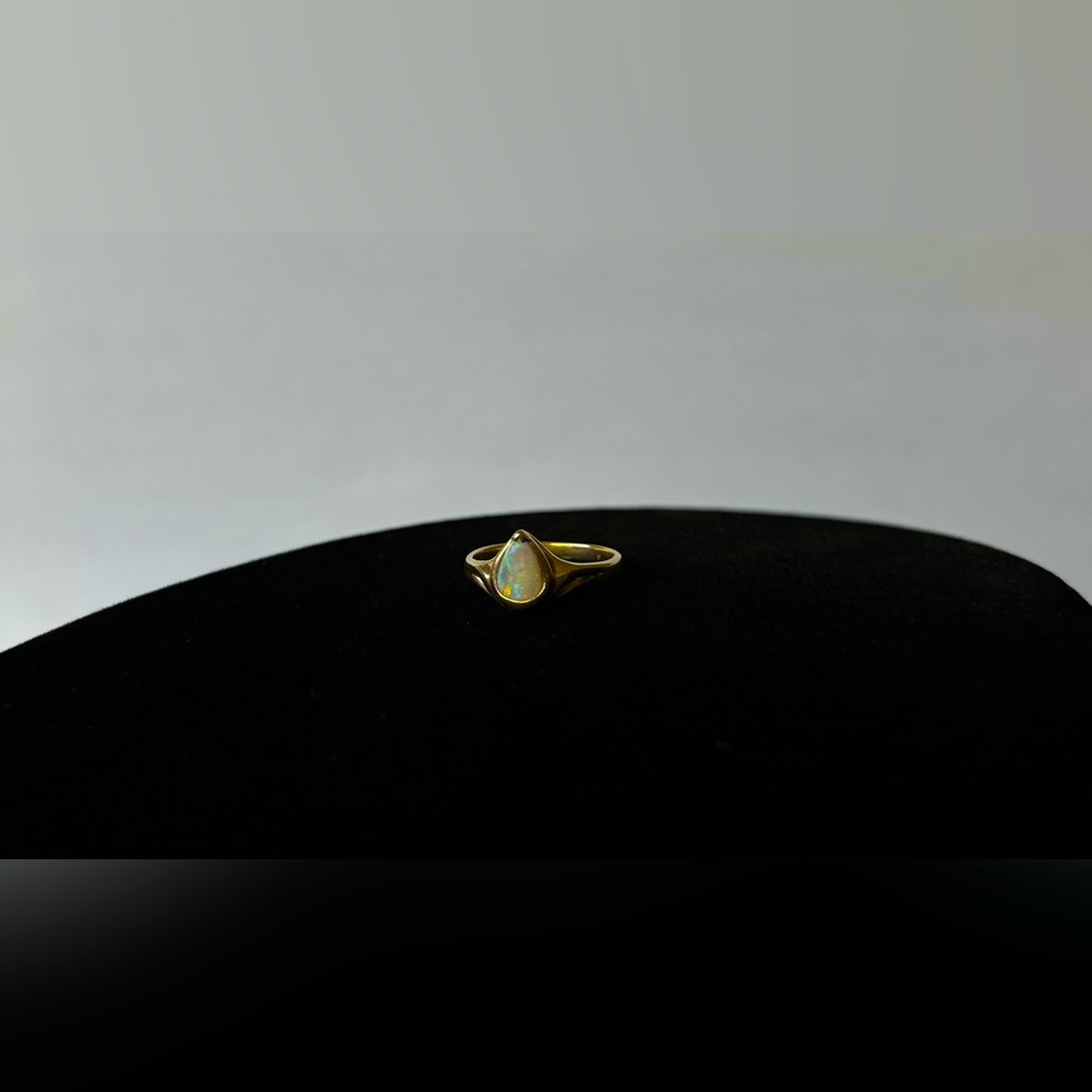 14k Gold & Pink Opal Ring